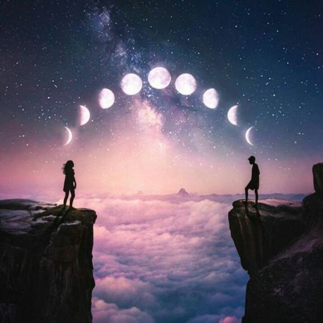 کانال موون| moon